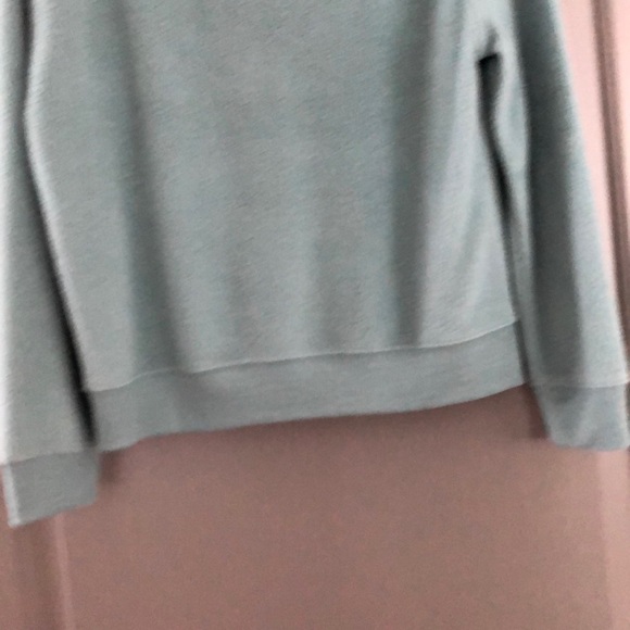 Bundle of  TWO  SIZE  SMALL fleece sweatshirts - Picture 6 of 7